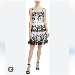 Nwt BCBGMAXAZRIA dress white black sleeveless